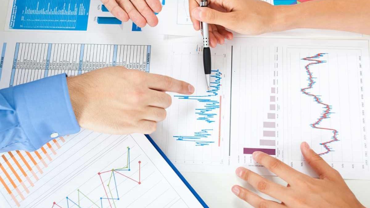 8 Ways To Increase The Reliability Of Financial Reporting