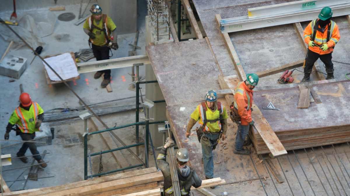 What does it take to be a Construction Worker?