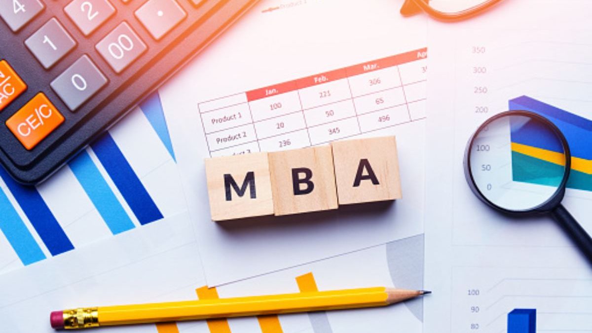 The Ultimate Guide to Online MBA Finance Program – What You Need to Know