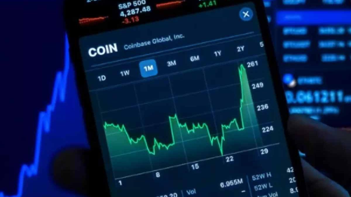 How Does AI Trading Software Immediate Edge App Predict Market Trends?