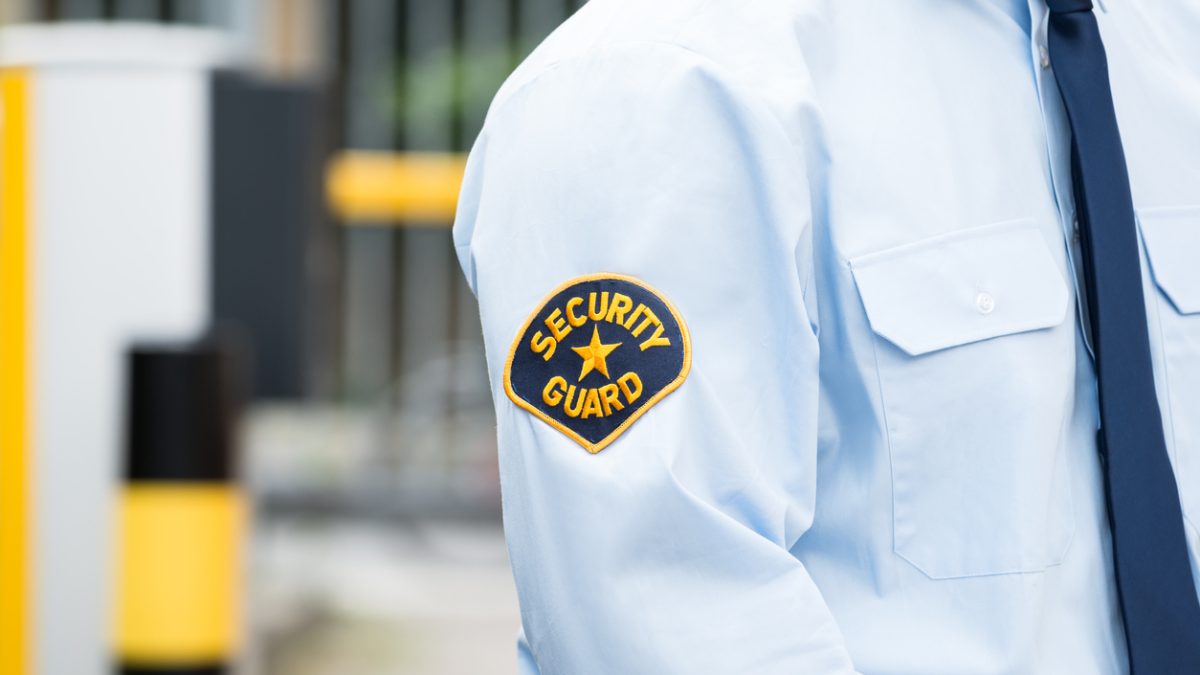 Security Guard Contract Checklist: What to Include