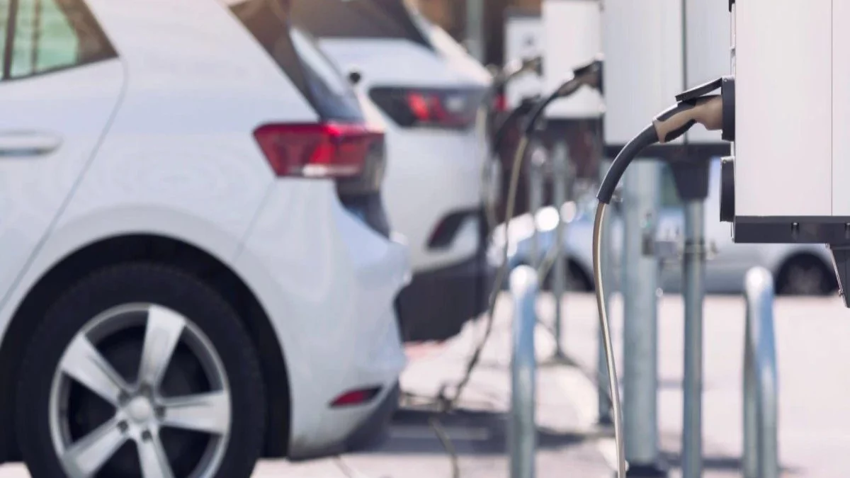 Top 4 EV Charging Trends That Will Revolutionize The Industry