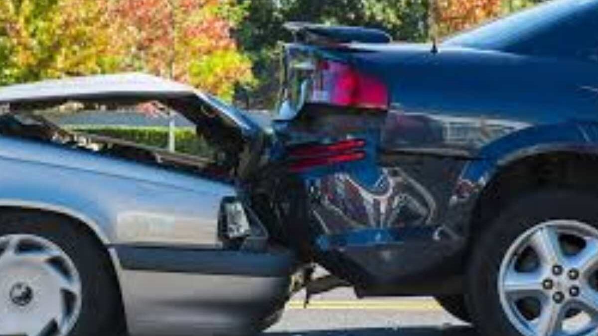 What to Do and Expect After a Car Collision