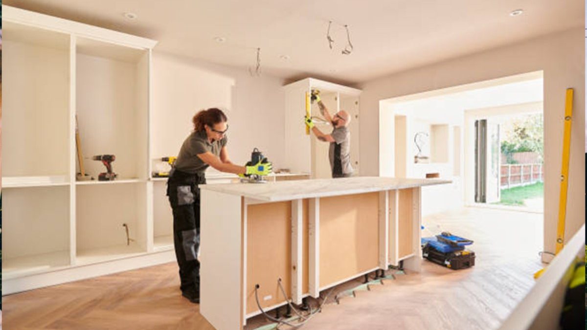 5 Benefits of Remodeling the Kitchen in Your Rental Property