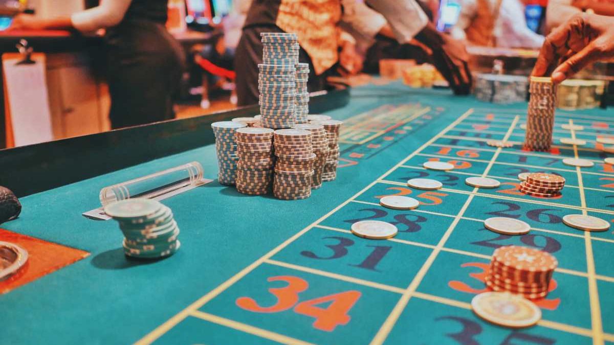 What Can Lottery Brands Learn from Casino Operators?