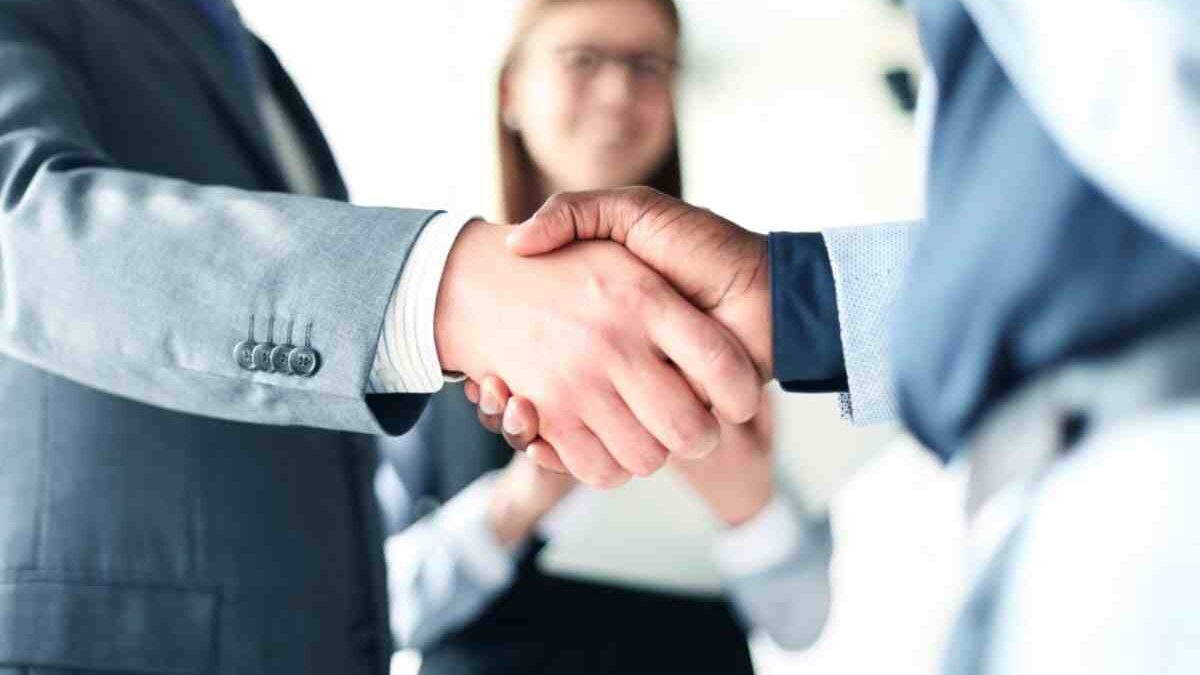 How Can an SEO Consultant Benefit Your Business?