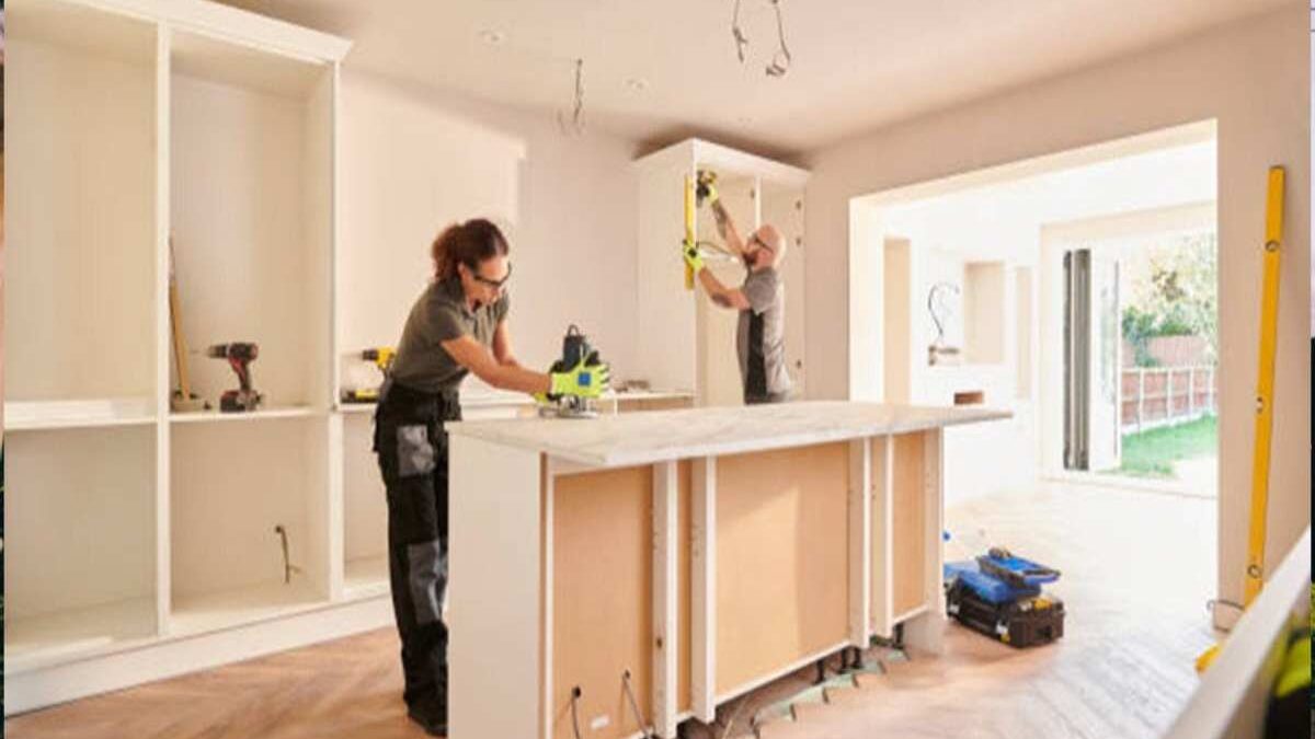 5 Benefits of Remodeling the Kitchen in Your Rental Property