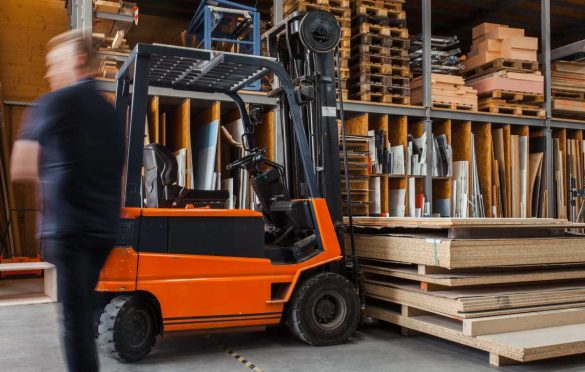 Pallet Power: How Pallet Trucks Revolutionise Warehouse Operations